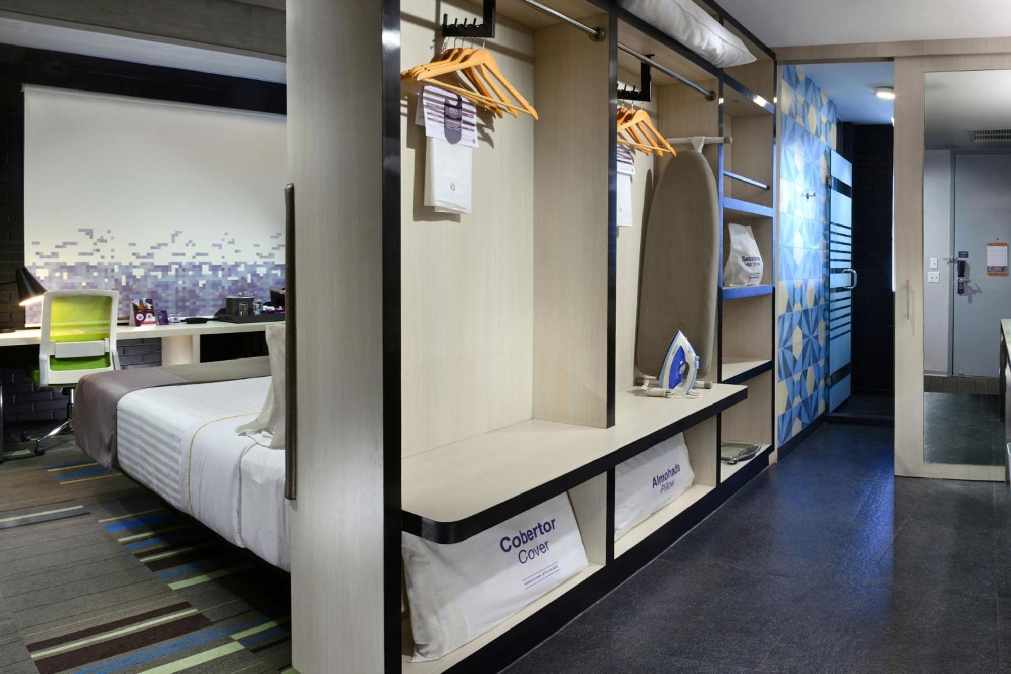Hotel Country Club By Hnf Guadalajara